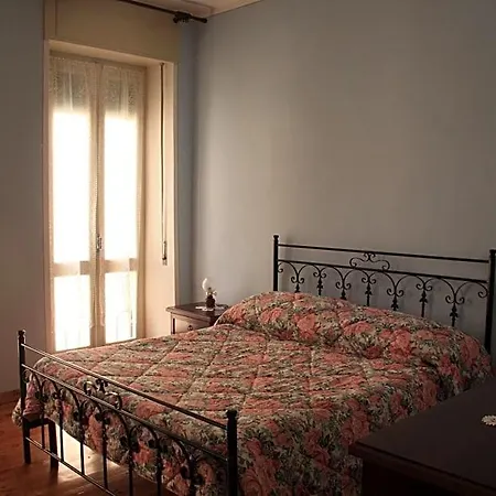 Rosa Couette-café Baveno